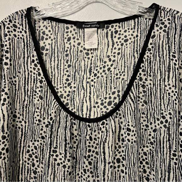 Sweet Candy Sheer Flowing Swoop Neck Pullover Blouse | Women’s Size 3X - Picture 2 of 7